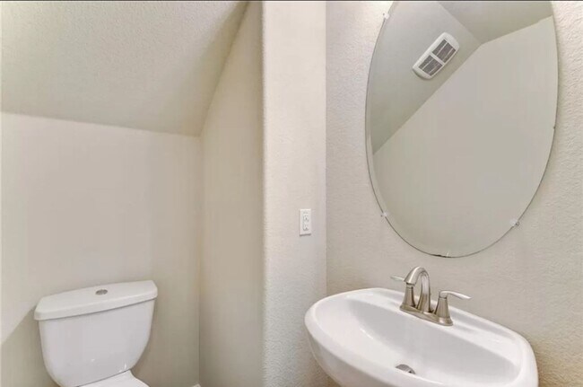 Building Photo - 4/3.5 in Teravista - Great home, Community...