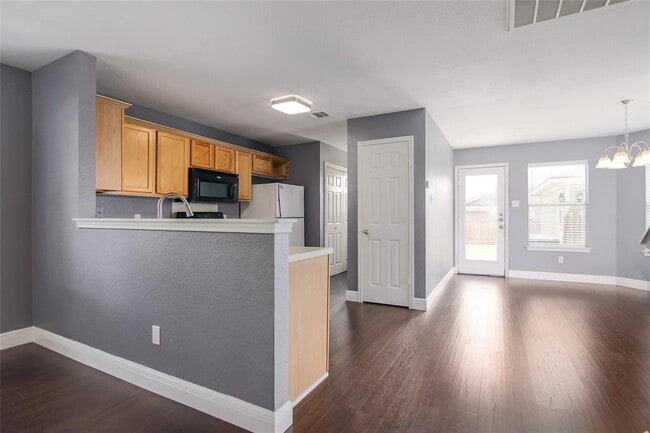 Building Photo - 2721 Crimson Sky Ct