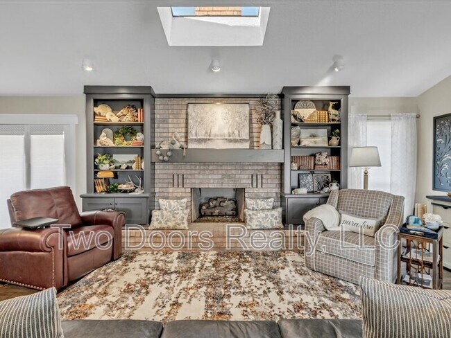Building Photo - 2812 Allens Trail