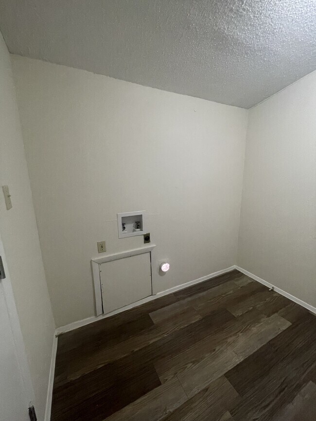 Building Photo - 6227 Impala Ave