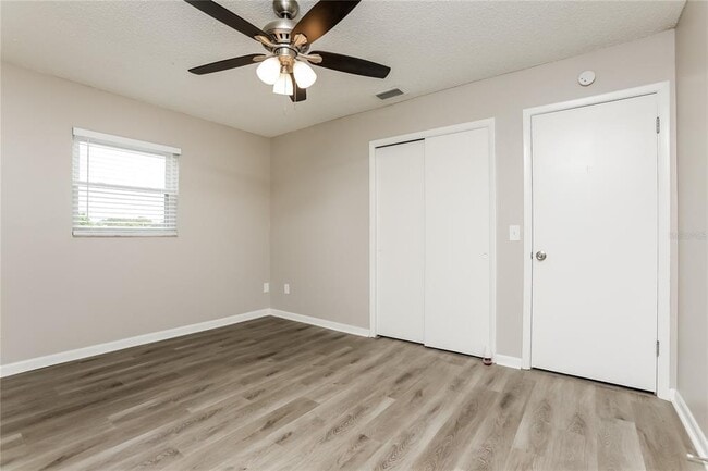 Building Photo - 690 Wells St