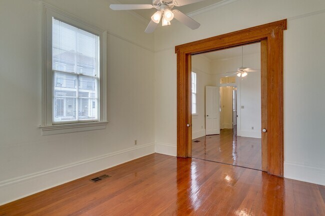 Building Photo - 5263 Constance St