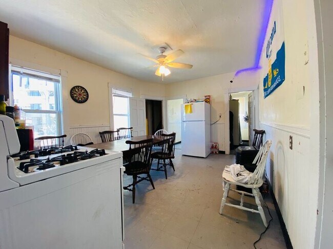 Large Kitchen - 30 Sarah Ave