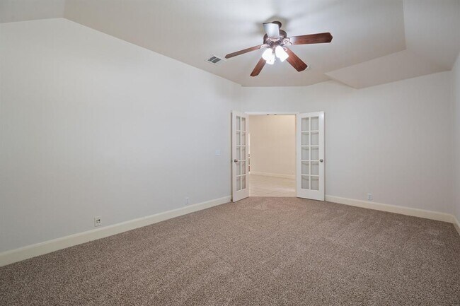 Building Photo - 2610 Orsobello Pl