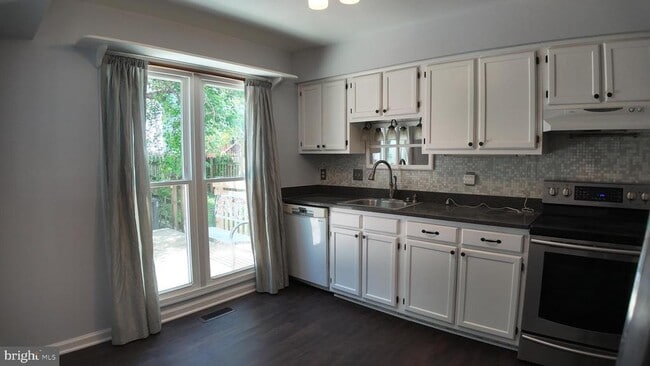 Building Photo - 20412 Bargene Way