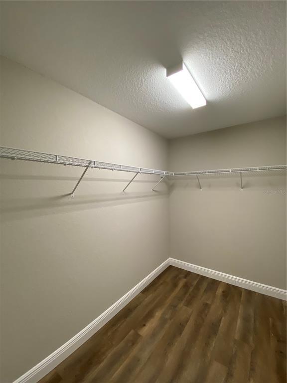 Building Photo - 207 Locust Ln Dr