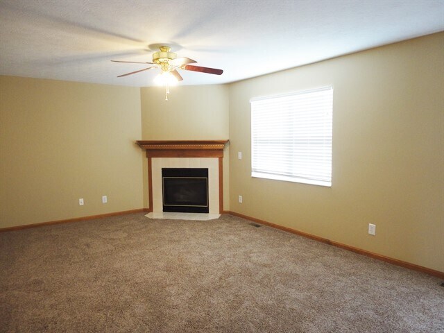 Building Photo - 3736 Maplebrooke Ln