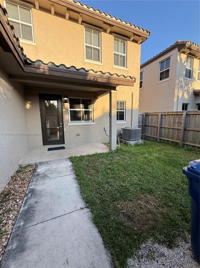 Building Photo - 24340 SW 117th Ave