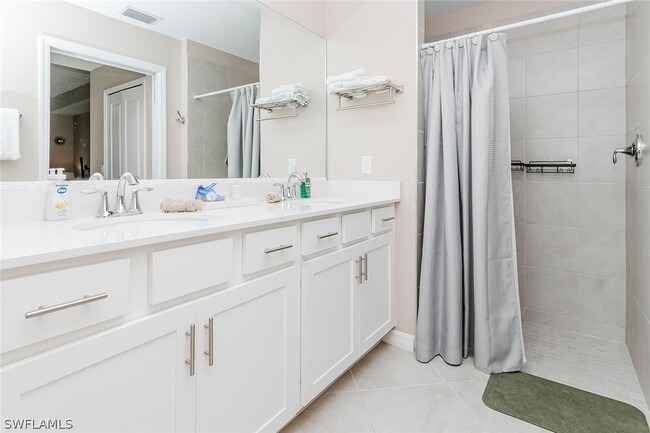 Building Photo - 6047 Ellerston Wy