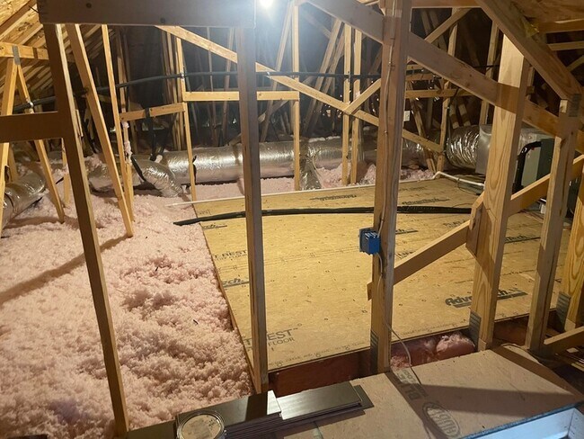 Building Photo - 7142 Tailgate Lp