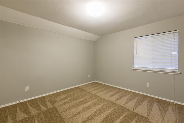 Building Photo - 2021 Bridgeport Dr