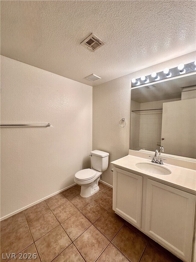 Building Photo - 2053 Turquoise Ridge St