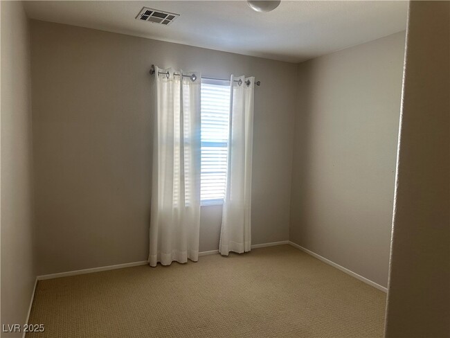 Building Photo - 6255 W Arby Ave