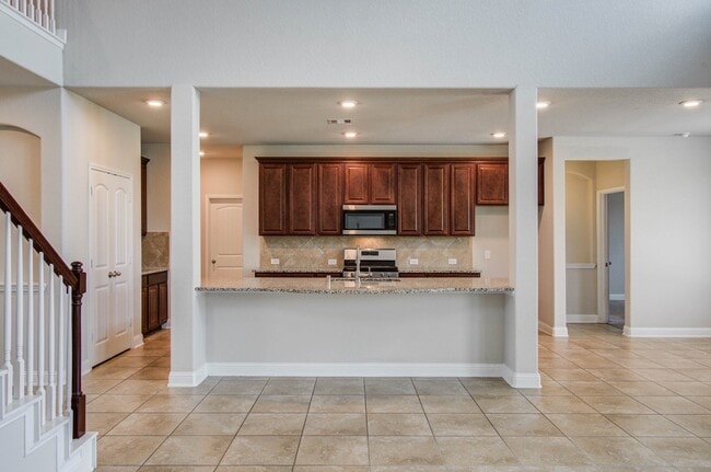 Building Photo - 16114 Devils River Ct