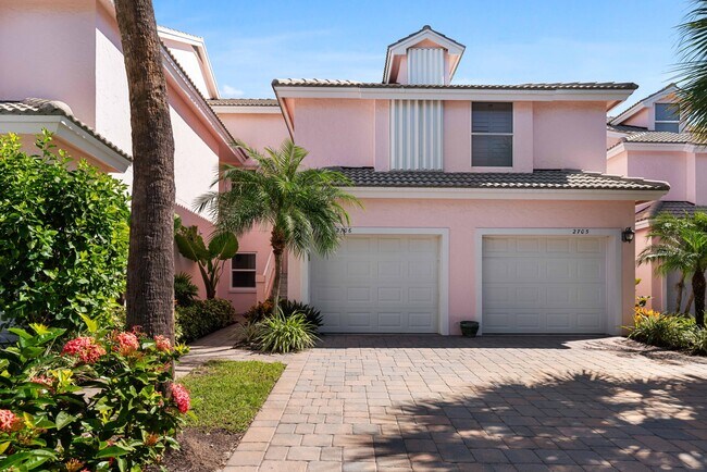 Building Photo - 2706 Fairway Dr N