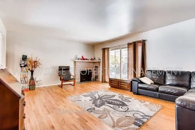 Building Photo - 13980 SW Domino St