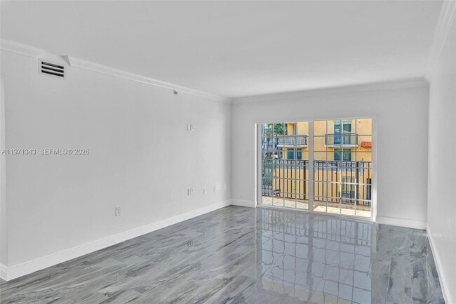 Building Photo - 8900 Collins Ave