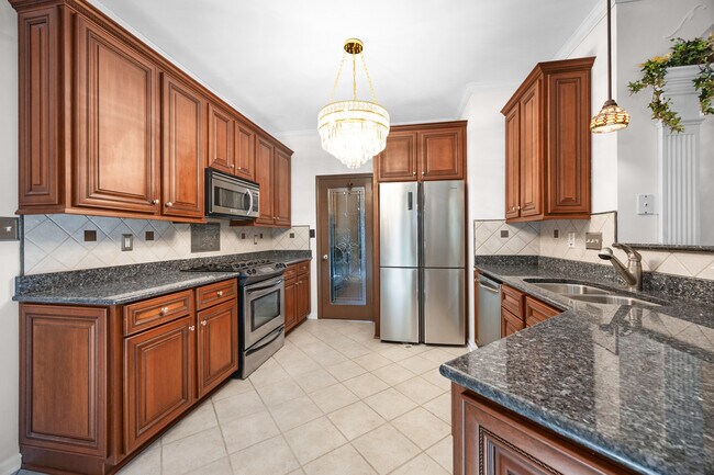 Building Photo - 11623 Fox Hill Dr