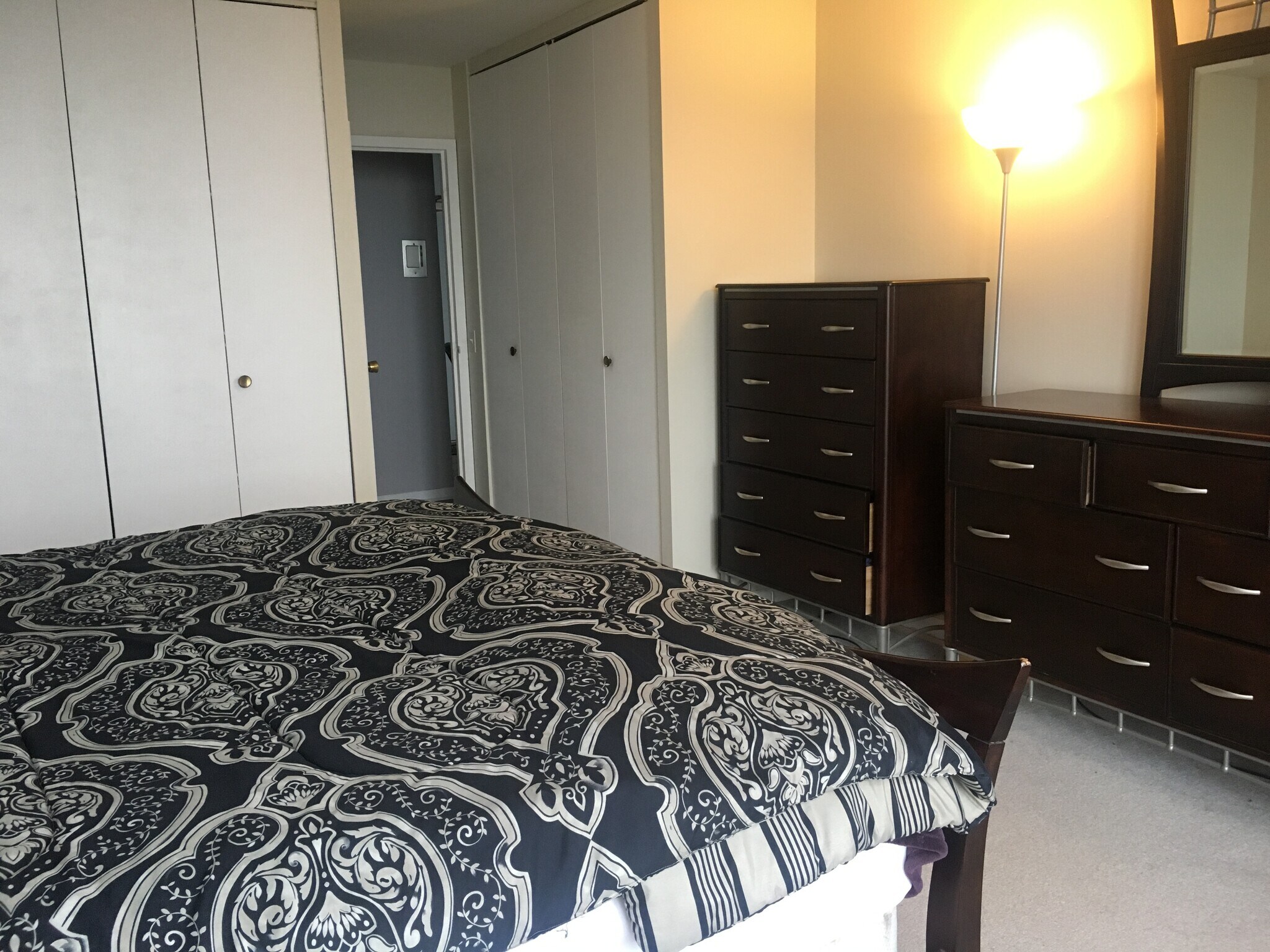 Bedroom - 5415 Sheridan N Rd