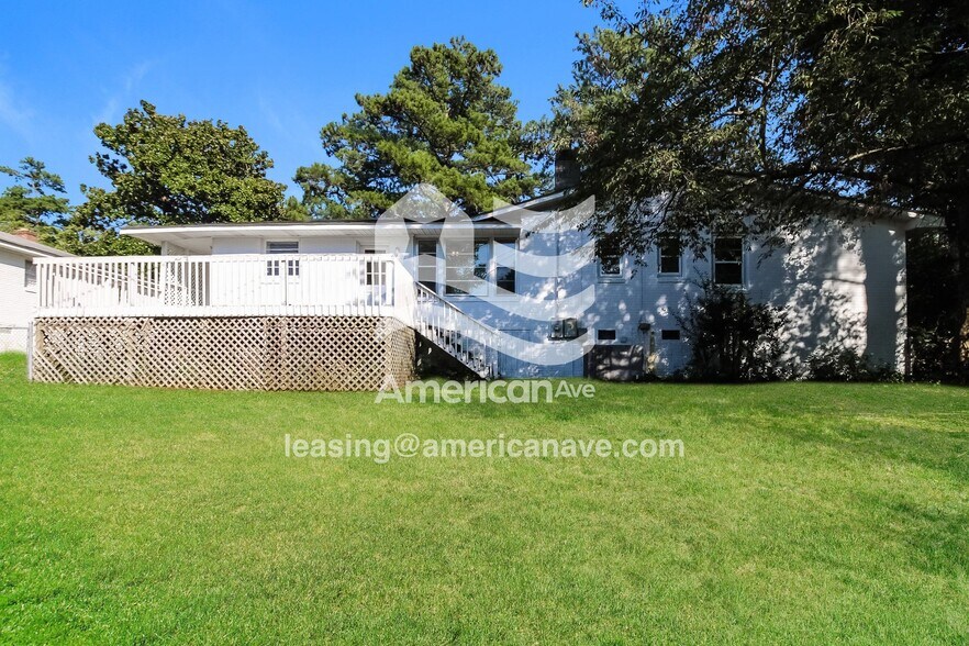 Building Photo - 3023 Pine Belt Rd