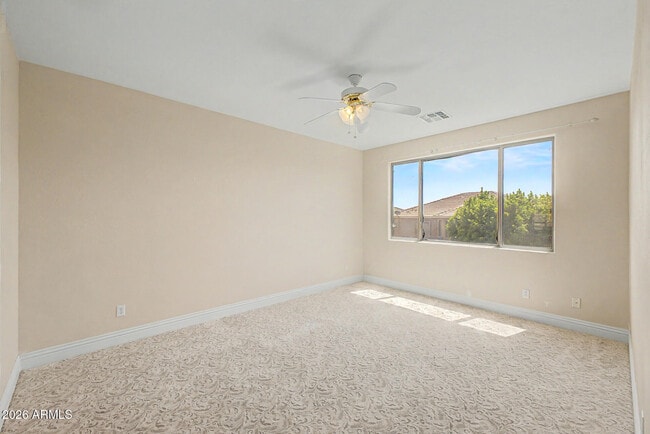 Building Photo - 2737 W Glenhaven Dr