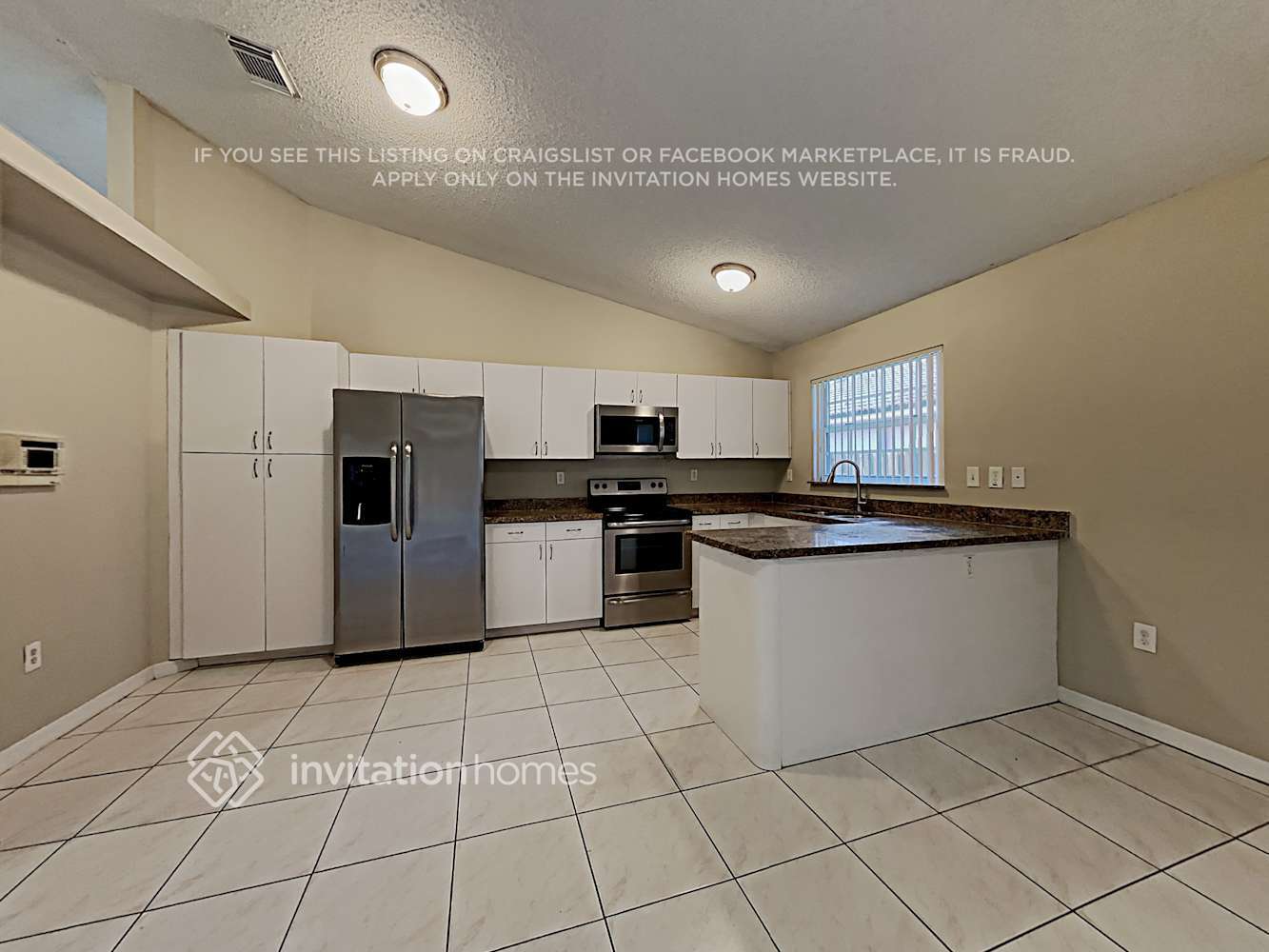 Building Photo - 9155 SW 166th Pl