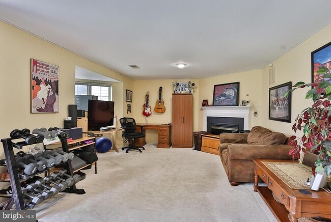 Building Photo - 5111 Lands End Ct