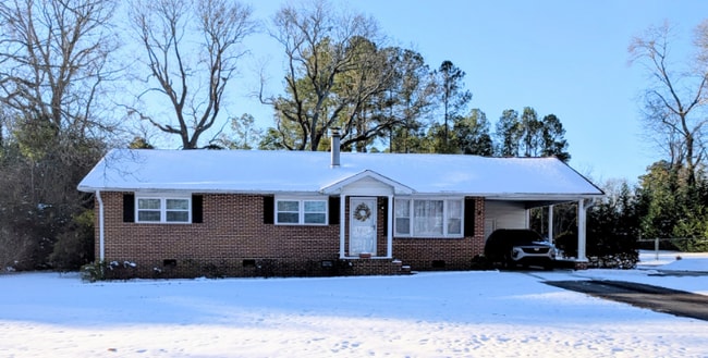 Building Photo - 1305 Reed Ave