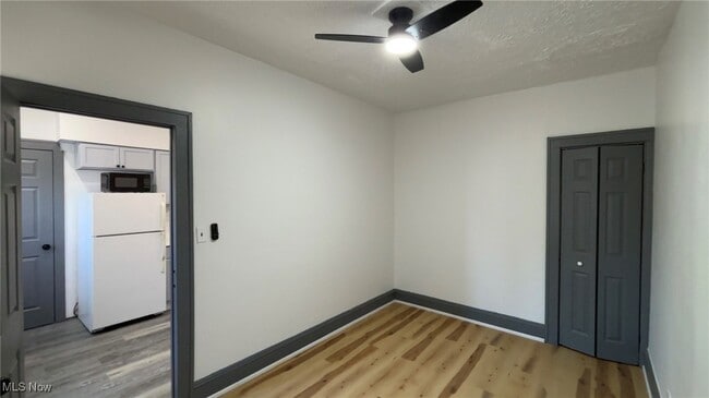 Building Photo - 1340 W 65th St