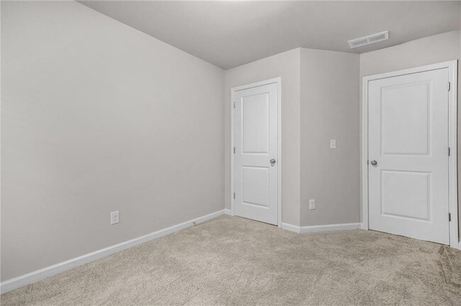 Building Photo - 3181 Meadowstone Ln SW