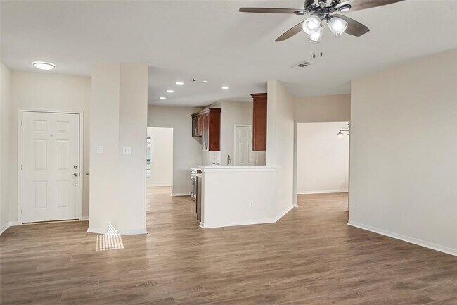Building Photo - 19326 Camellia Knoll Trail