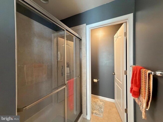 Building Photo - 2711 Coppersmith Pl