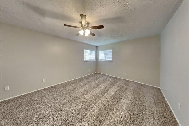 Building Photo - 5211 Girnigoe Dr