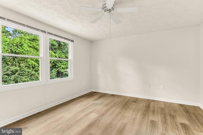 Building Photo - 10640 Gorman Rd