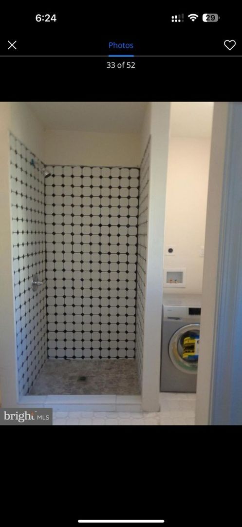 Building Photo - Charming 3BR Townhome in Philadelphia