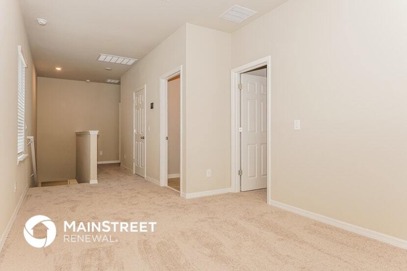Building Photo - 528 Venetian Palms Blvd