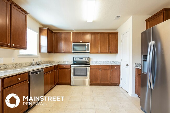 Building Photo - 3213 Dizzy Dean Dr