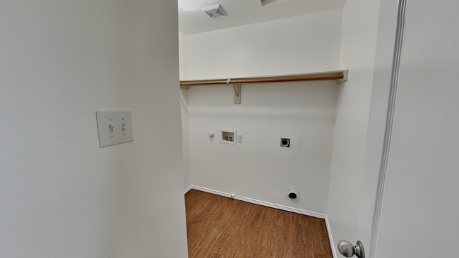 Building Photo - Spacious Two-Story Living with Loft, Luxe Primary Suite & Entertainer’s Backyard!