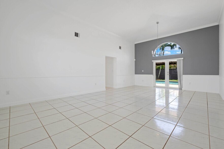 Building Photo - 15398 SW 172nd Terrace