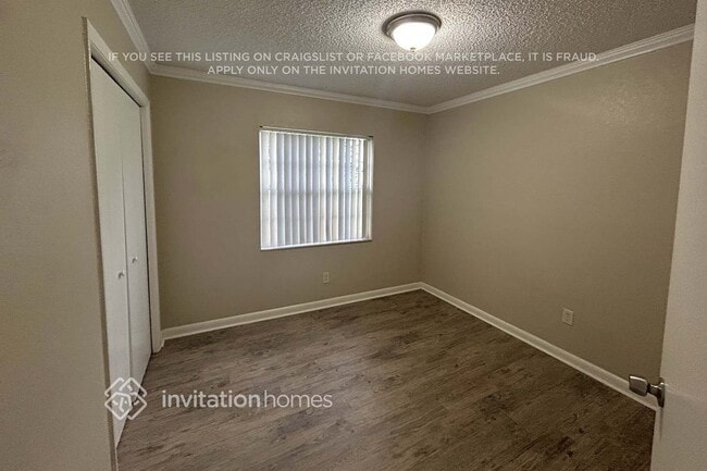 Building Photo - 821 Sunridge Point Dr
