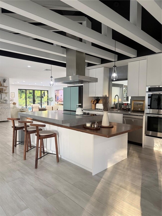 Building Photo - 470 Petersburg Tr