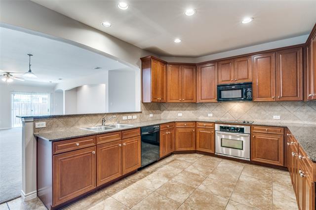 Building Photo - 5813 Stone Mountain Rd