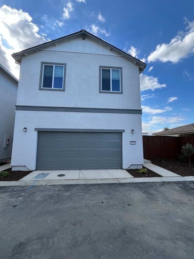 Building Photo - Brand New 2-Story Home in Spring Lake Area of Woodland-$500 Off First Month's Rent