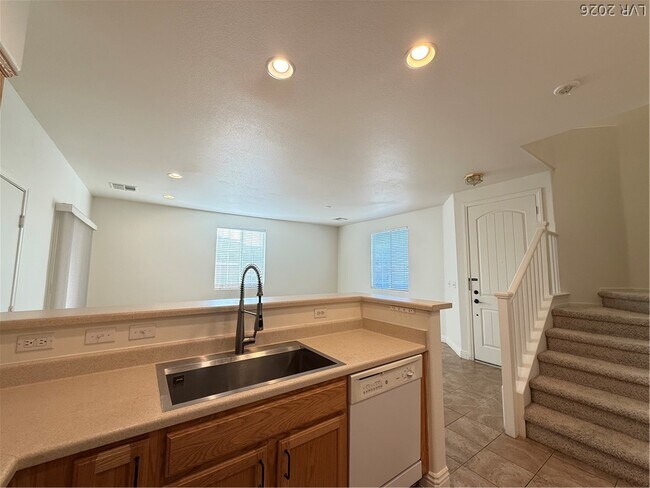 Building Photo - 9797 W Hanover Grove Ave