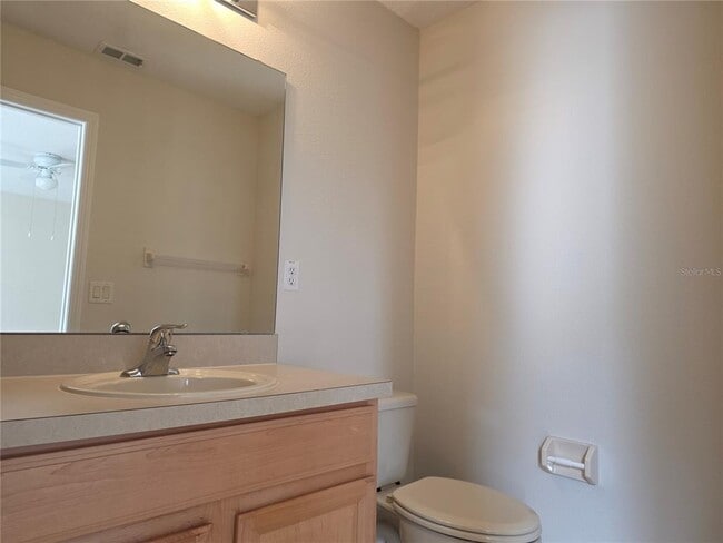 Building Photo - 16661 Cedar Crest Dr
