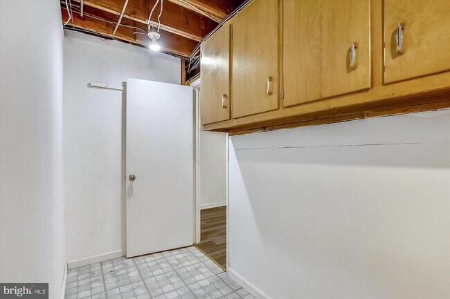 Building Photo - 4503 Traymore St