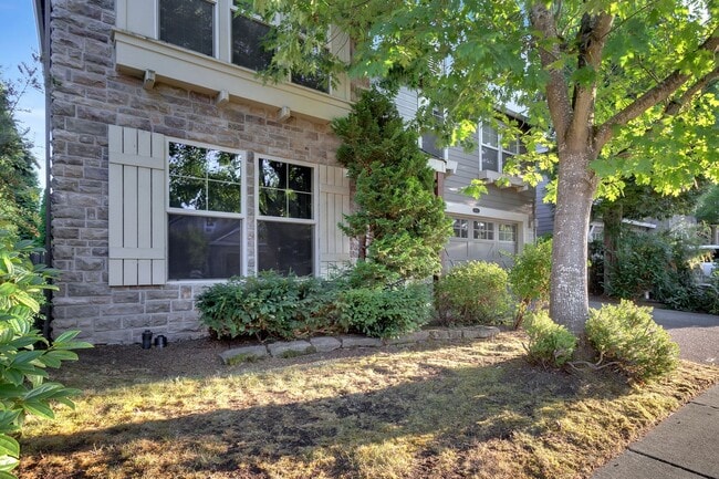 Building Photo - 21114 NW Galice Ln