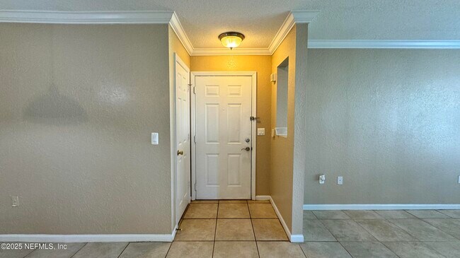 Building Photo - 805 Boardwalk Dr