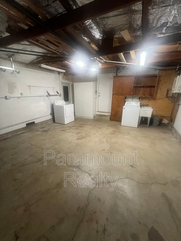 Building Photo - 3131 Mt Diablo St