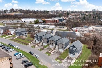 Building Photo - 1841 Chessland St
